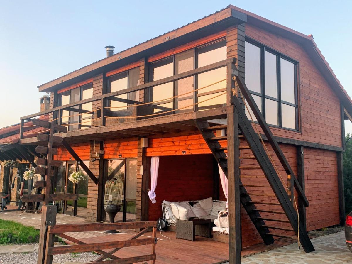 Chervona Kalyna Cottage Odesa Exterior photo